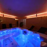 Skicentrum Szálloda 3*