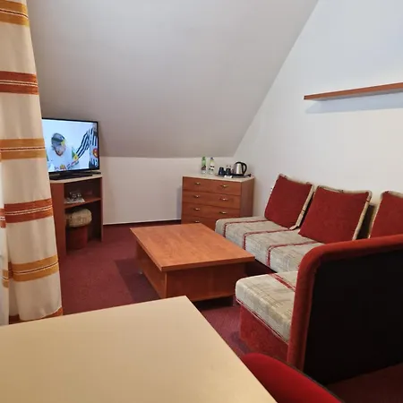 Skicentrum Hotel 3*