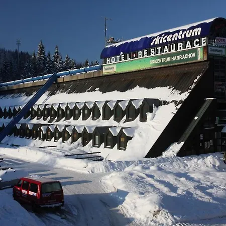 Skicentrum Hotel 3*
