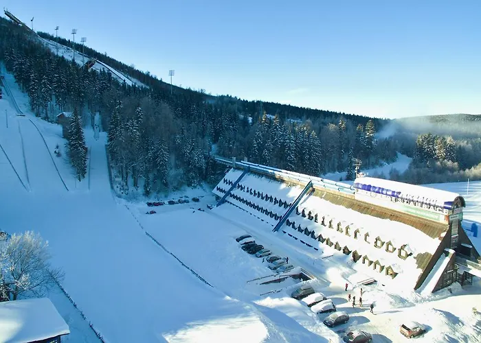 Hotel Skicentrum 3*